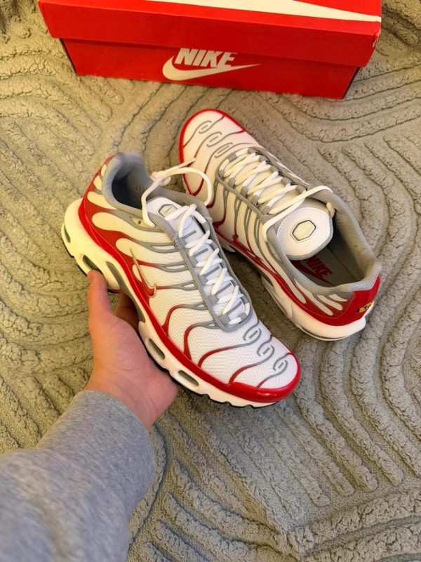 Nike Air Max Plus university red - 41