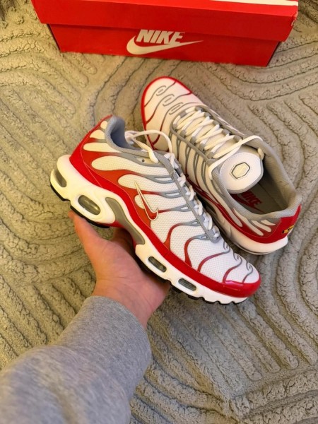 Nike Air Max Plus university red - 41