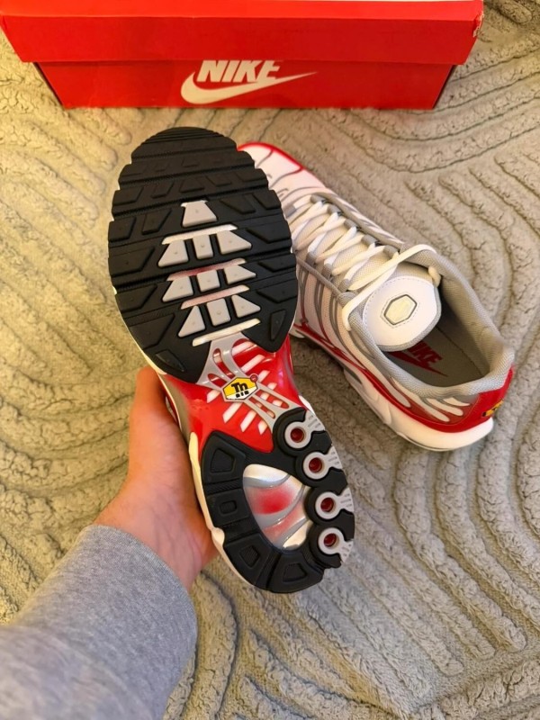 Nike Air Max Plus university red - 41 2