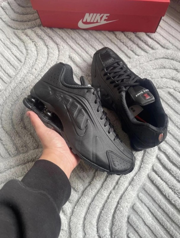 Nike shox r4 black / noir - 40 2
