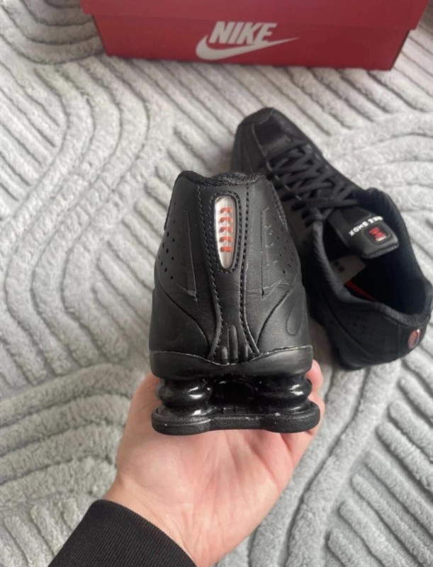 Nike shox r4 black / noir - 40 2