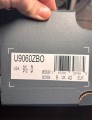 New Balance 9060 Triple Black Patent taille 43
