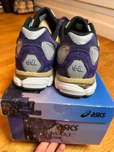 Asics gel nyc x Awake purple