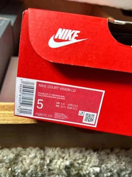 Nike blanche crème vintage taille 37,5