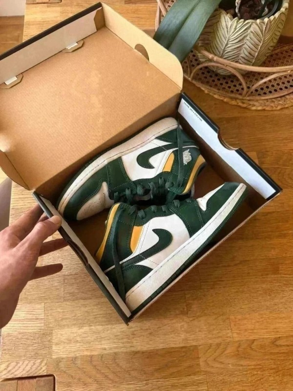 Air Jordan 1 mid sonics vert et jaune 36,5 2