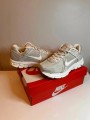 Nike zoom vomero 5 Orewood taille 37,5