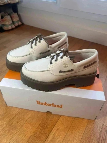 Chaussure bateau Timberland stone street blanc femme