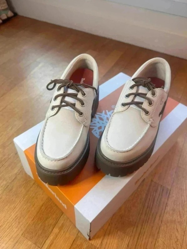 Chaussure bateau Timberland stone street blanc femme 2