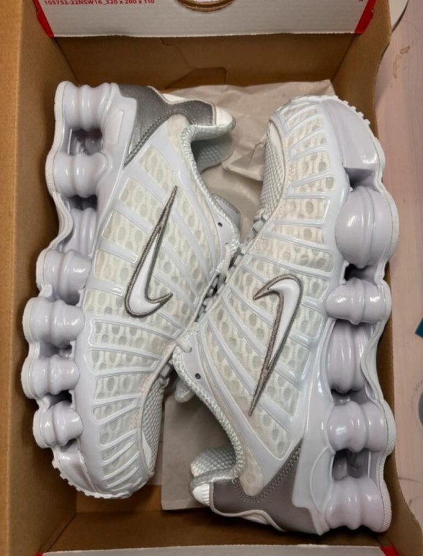 Nike Shox TL White metallic silver taille 43 2