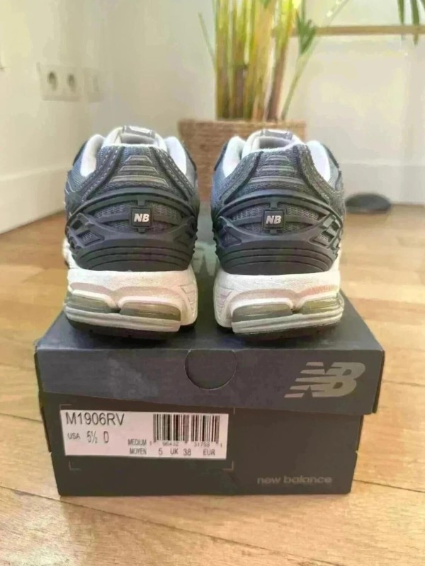 New balance 1906D castlerock gris neuve, t38 2