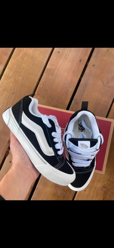 Vans knu skool taille 36,5