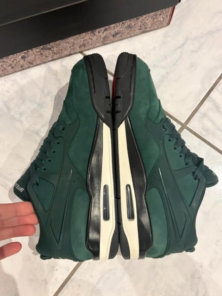 Nike Air Jordan 4 RM Low Nigel Sylvester grandmother's alley vert noir taille 43