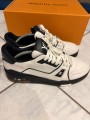 Louis Vuitton LV Trainer Signature 54 noir et blanche taille 8,5 43-44