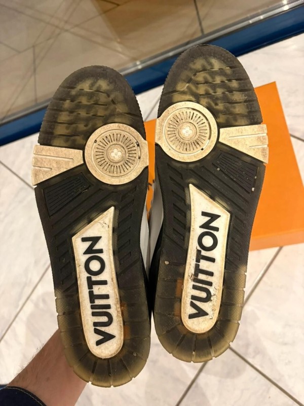 Louis Vuitton LV Trainer Signature 54 noir et blanche taille 8,5 43-44 2