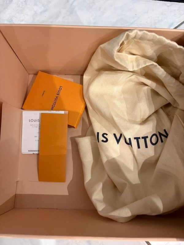 Louis Vuitton LV Trainer Signature 54 noir et blanche taille 8,5 43-44 2