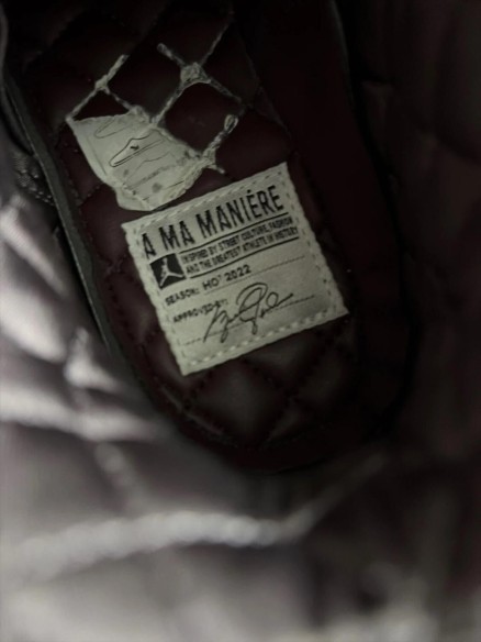 Nike air jordan 4 a ma manière marron taille 39