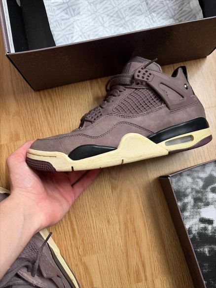 Nike air jordan 4 a ma manière marron taille 39