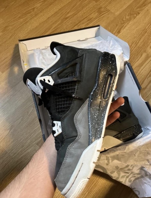 Nike air Jordan 4 Retro fear 2