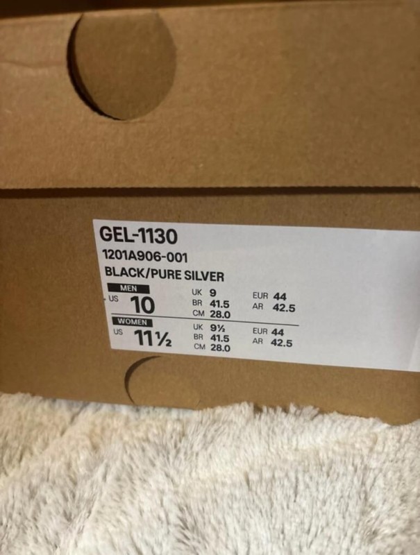 Asics 1130 black pure silver taille 44 2
