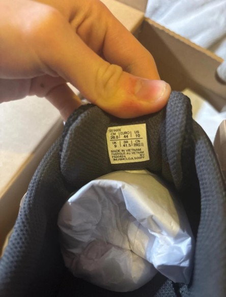 Asics 1130 black pure silver taille 44