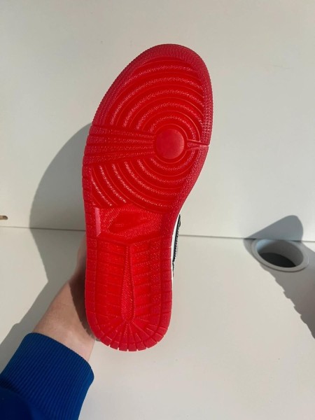 Nike air jordan 1 high spider-man spider verse