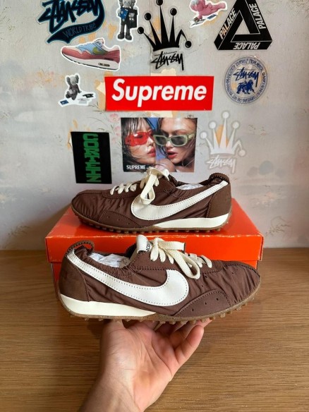 Nike moon Jacquemus brown / marron