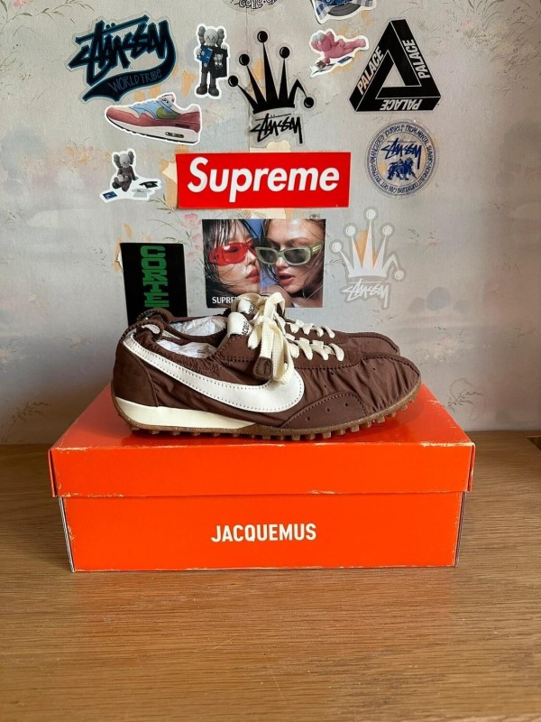 Nike moon Jacquemus brown / marron 2