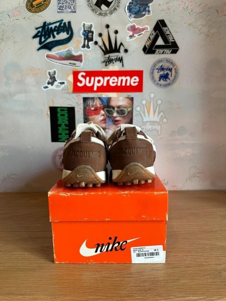 Nike moon Jacquemus brown / marron