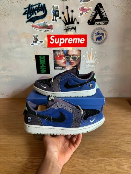 Nike Air Jordan 1 Retro Low Voodoo
