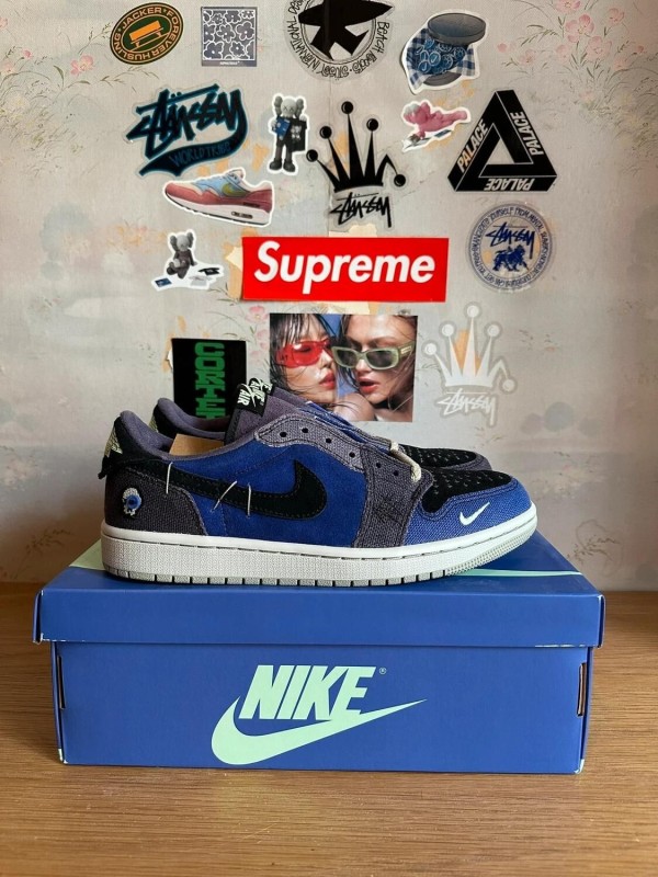 Nike Air Jordan 1 Retro Low Voodoo 2