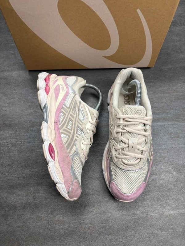 Asics gel - nyc 'cream / Mineral - taille 39