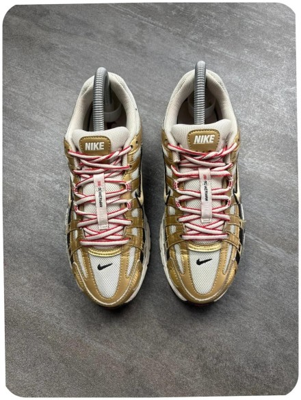 Nike p-6000 Doré - taille 38