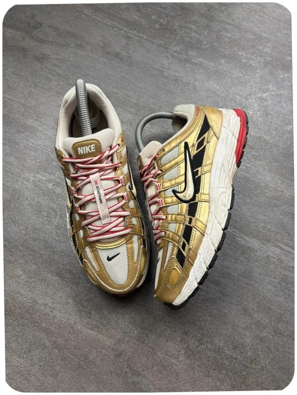 Nike p-6000 Doré - taille 38 2