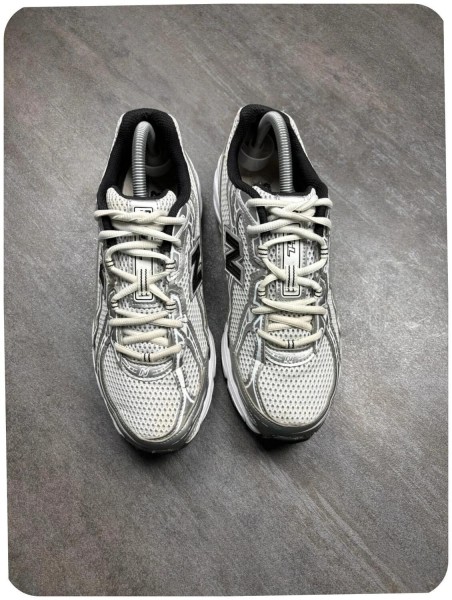 New balance 740 grey / black - taille 41,5