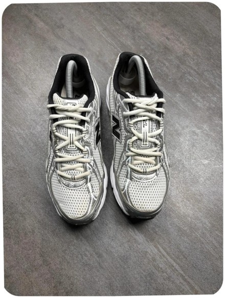 New balance 740 grey / black - taille 41,5