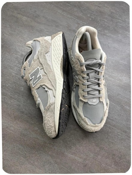 New balance 2002r protection pack grey - taille 42