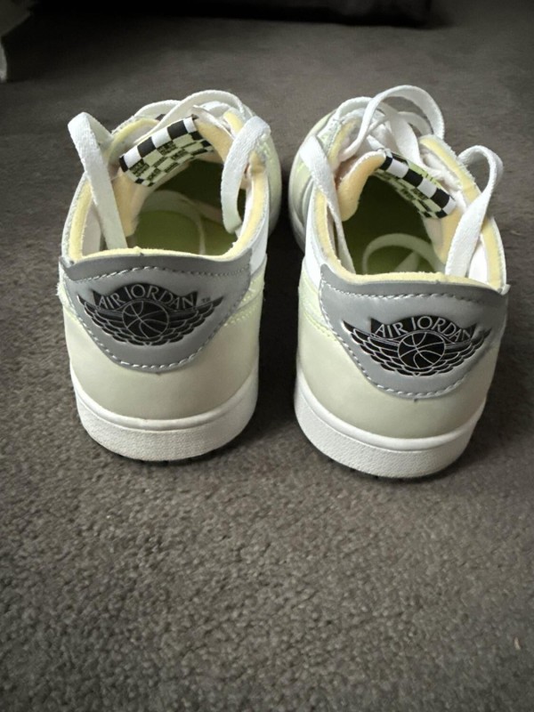 Nike air Jordan 1 low ghost green 2
