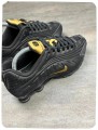 Nike shox r4 black / gold ( taille 39 )