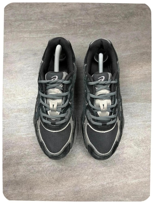 Asics gel nyc black ( taille 42 ) 2