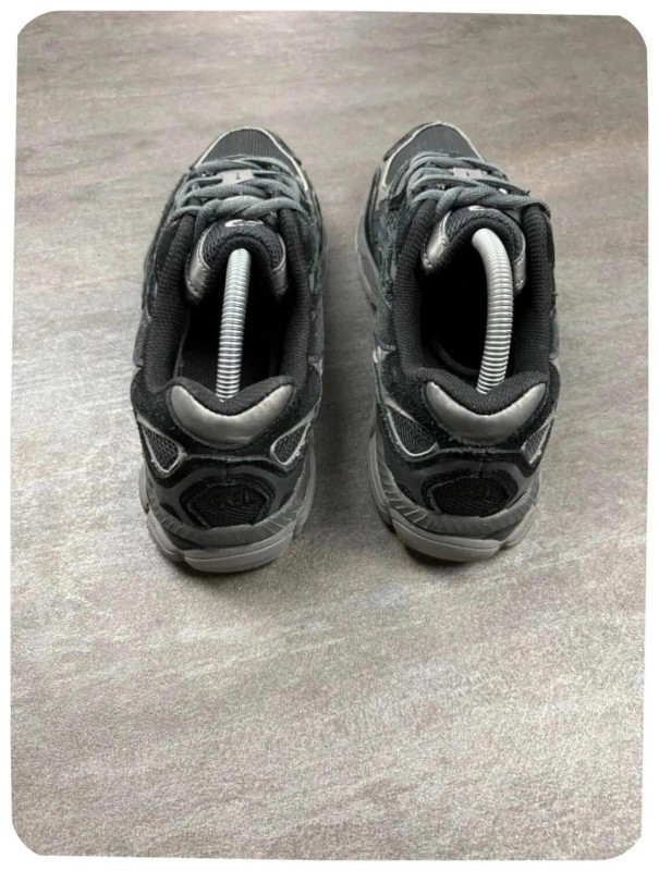 Asics gel nyc black ( taille 42 ) 2
