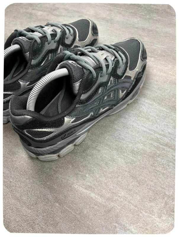 Asics gel nyc black ( taille 42 ) 2