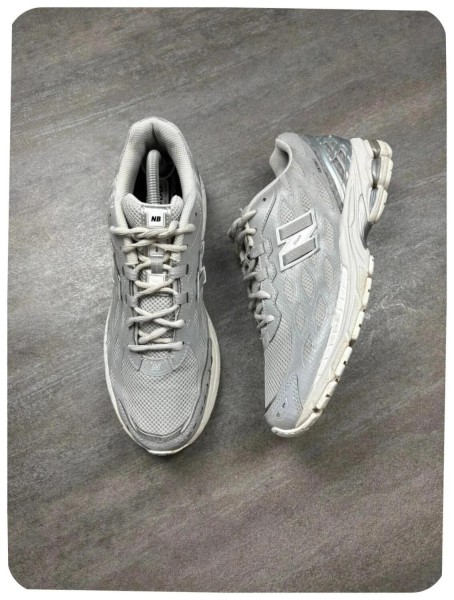 New balance 1906 phantom fit grey ( taille 43 )