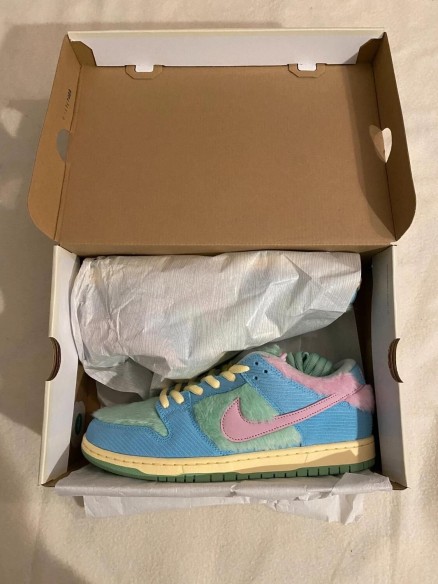 Nike SB Dunk Low Verdy Visty