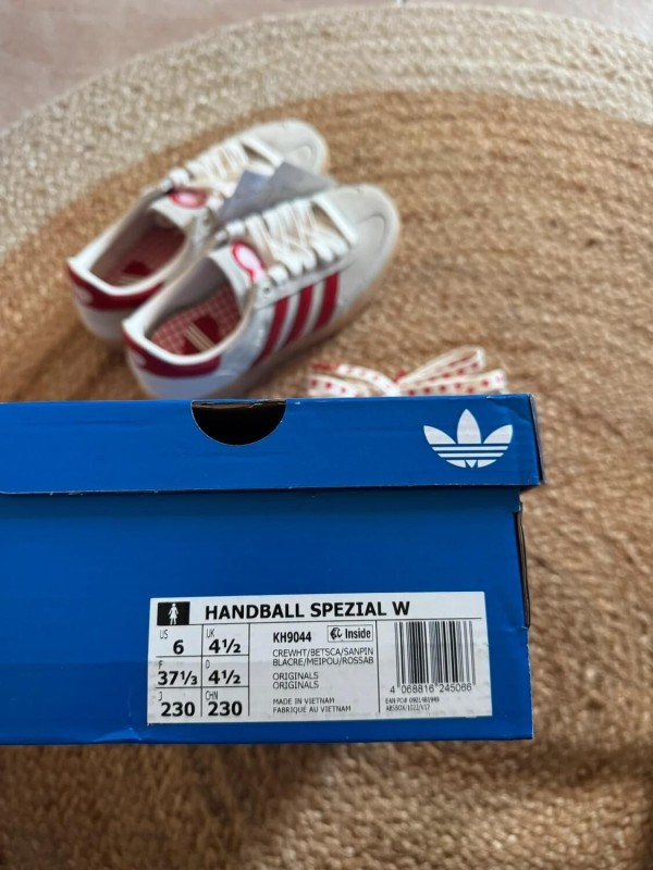 Adidas handball spezial valentine's day - taille 37 2