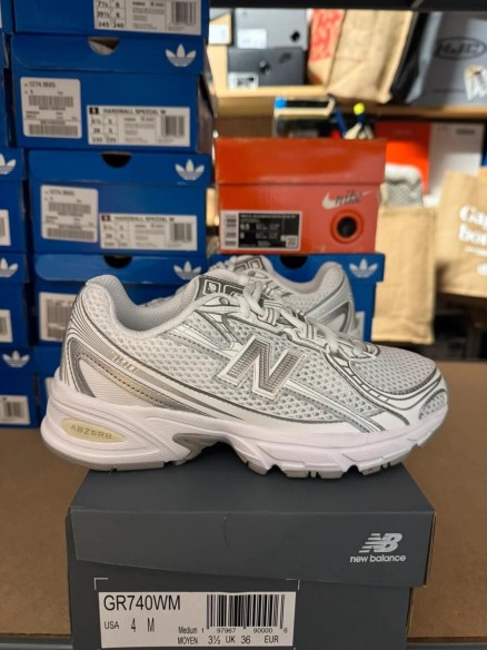New balance 740 Silver metallic - taille 36