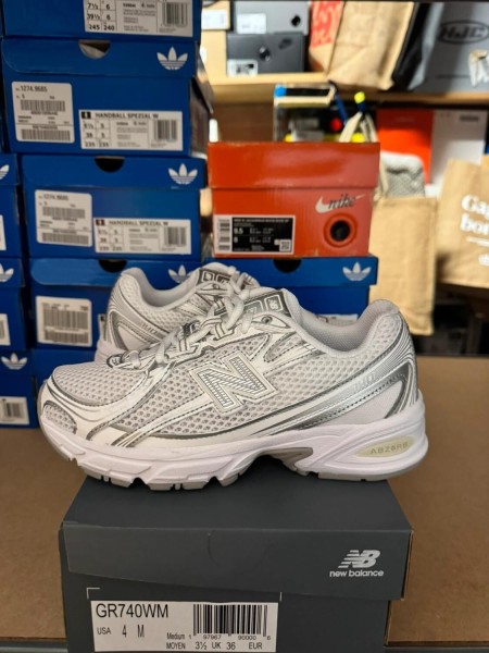 New balance 740 Silver metallic - taille 36