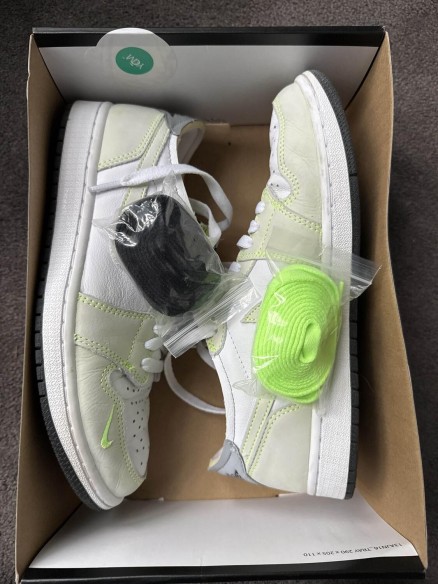Nike air Jordan 1 low ghost green