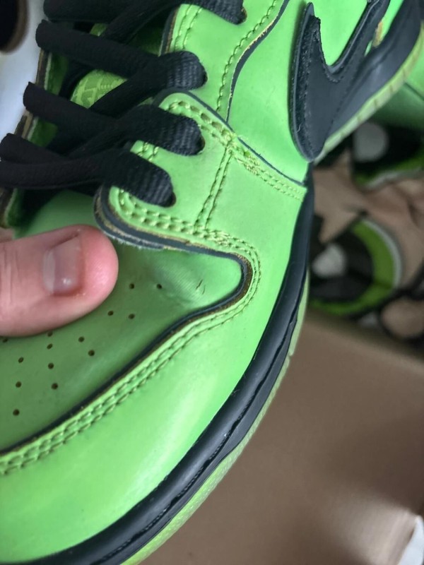 Nike SB Dunk powerpuff 2