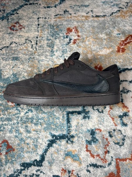 Air Jordan 1 Travis Scott Velvet