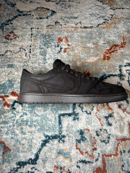 Air Jordan 1 Travis Scott Velvet